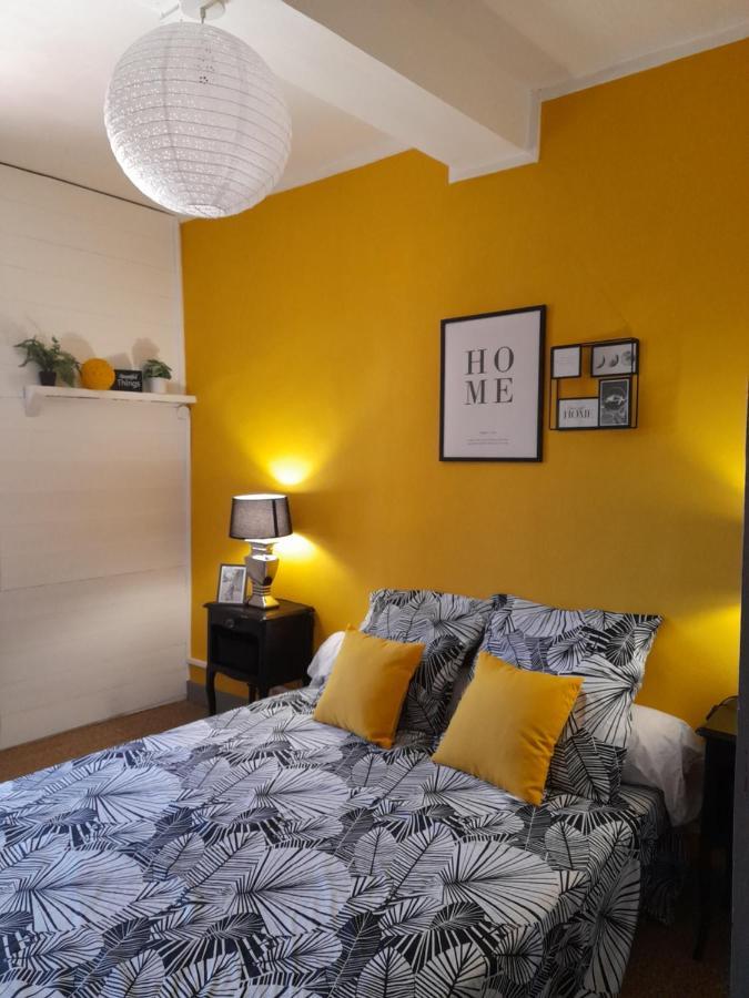 Chambres d hôtes familiales Chez Mémé Germaine Caramany Extérieur photo