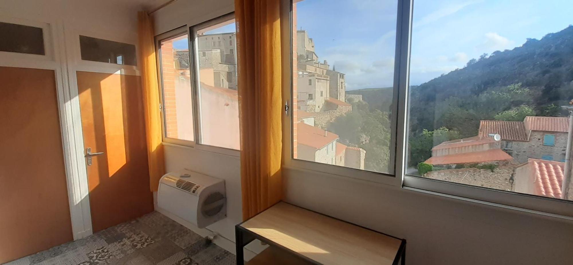 Chambres d hôtes familiales Chez Mémé Germaine Caramany Extérieur photo
