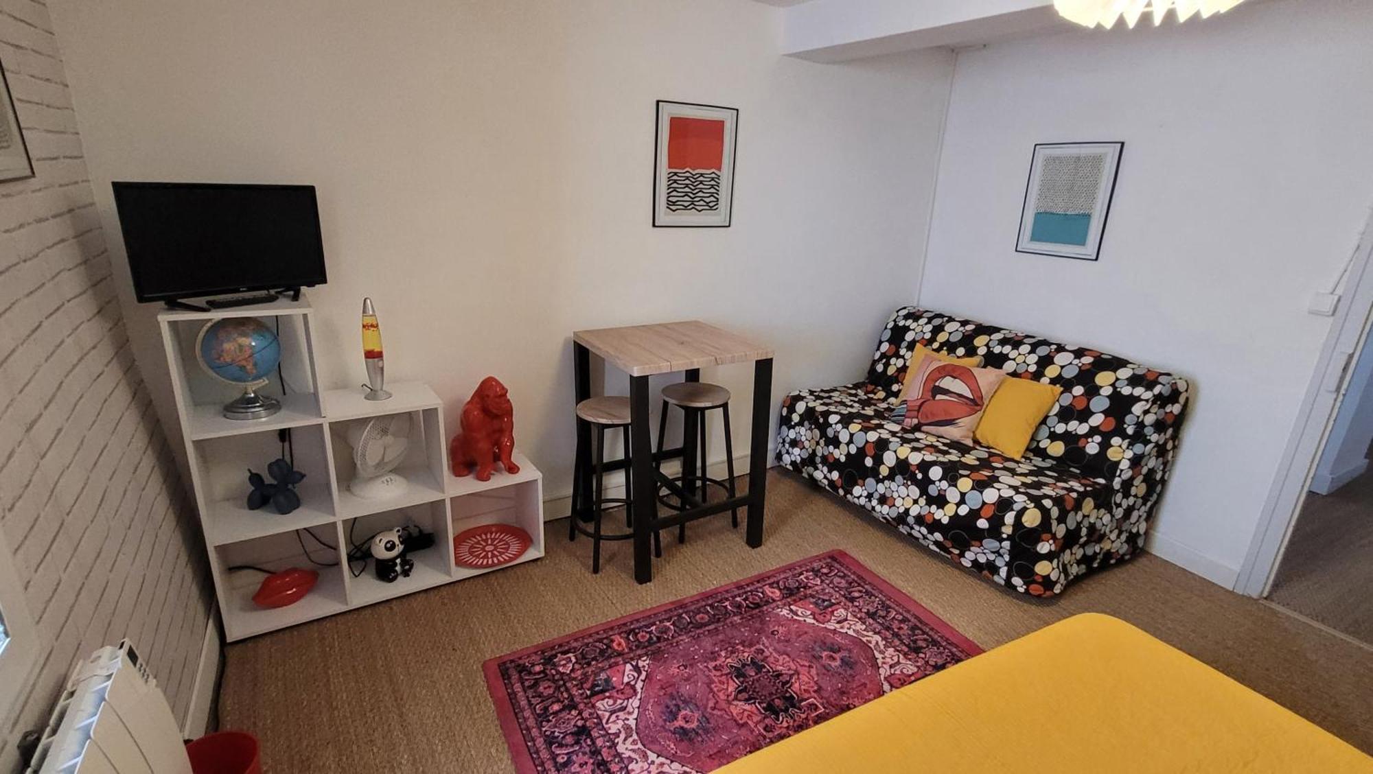 Chambres d hôtes familiales Chez Mémé Germaine Caramany Extérieur photo